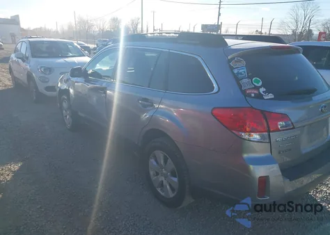 2011 Subaru Outback 2.5I Premium z USA, uszkodzony, nr VIN 4S4BRBGC4B3422439